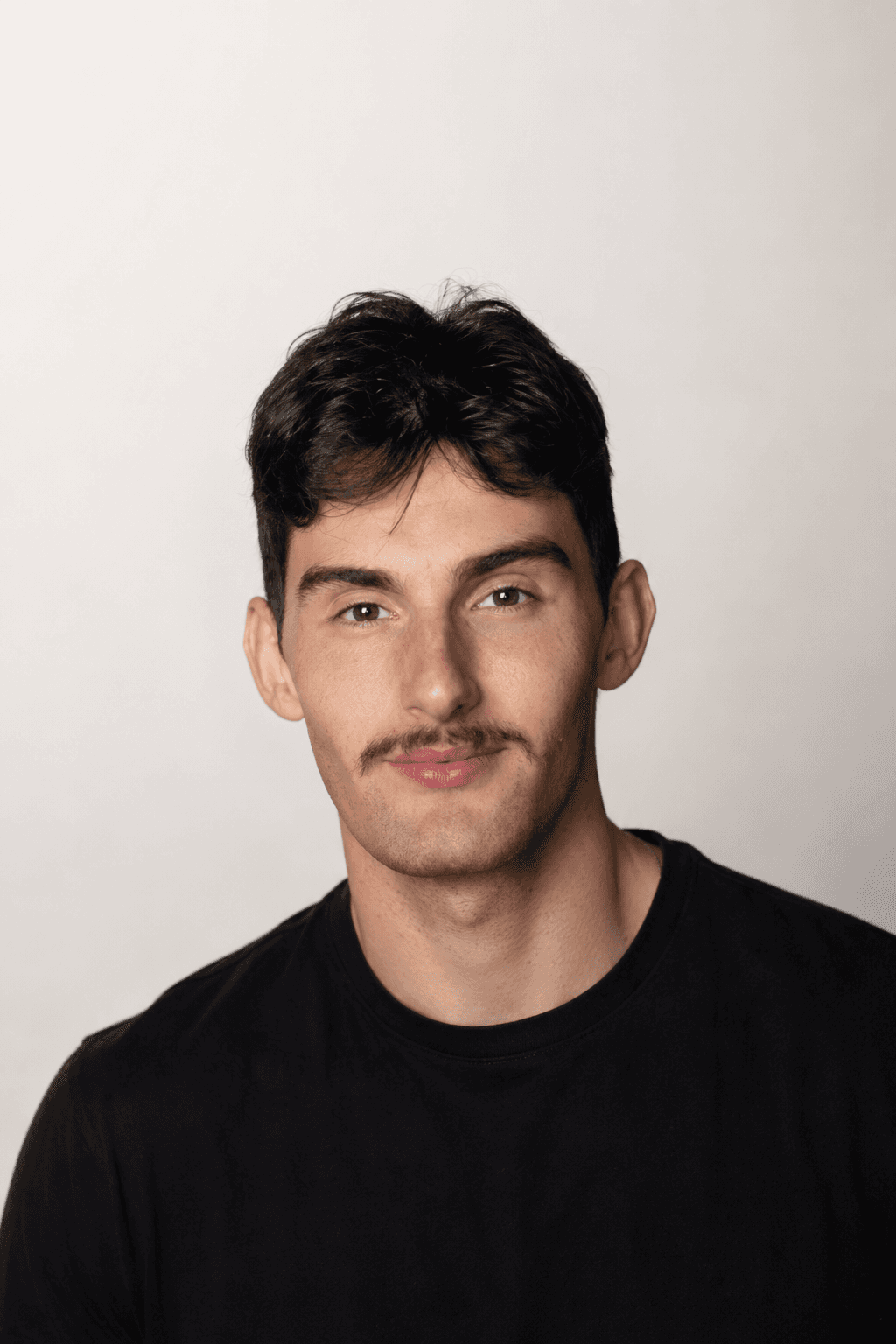 Colton Morris headshot